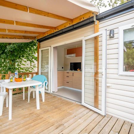 Camping Des Salines Salies-de-Béarn Eksteriør bilde